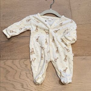 Kissy Kissy Sophie La Giraffe Print Footie NB